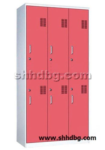 点击查看商品:六门更衣柜