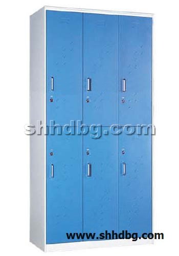 点击查看商品:六门更衣柜