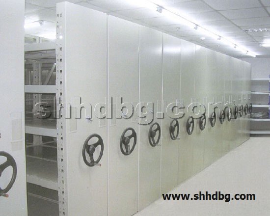 点击查看商品:密集柜