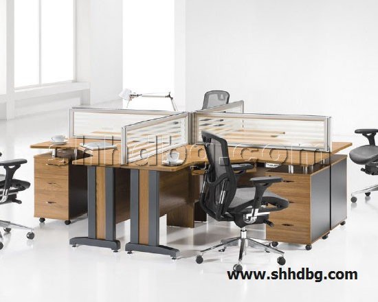 点击查看商品:屏风桌