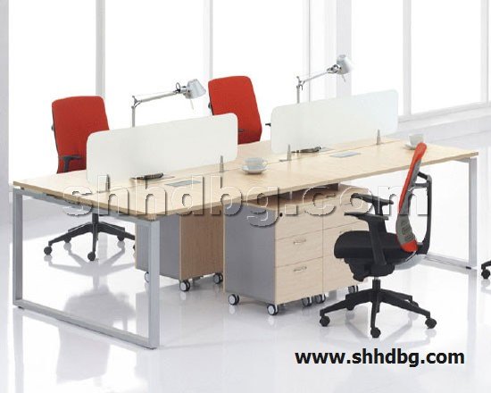 点击查看商品:屏风桌