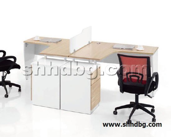 点击查看商品:屏风桌