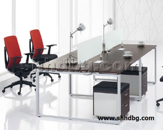 点击查看商品:屏风桌