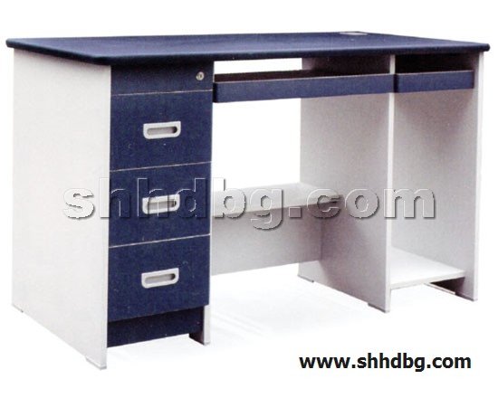 点击查看商品:木制办公桌-关注人气1669次