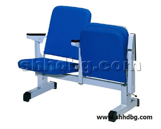 点击查看商品:礼堂椅