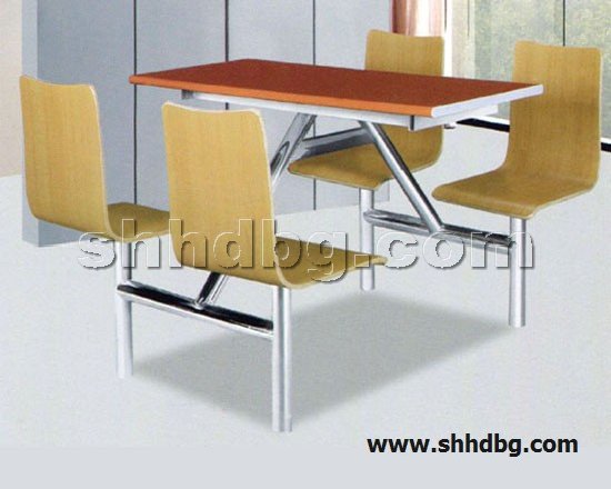 点击查看商品:餐桌椅