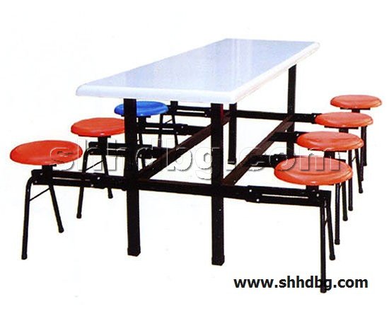 点击查看商品:餐桌椅