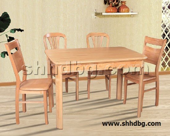 点击查看商品:餐桌椅