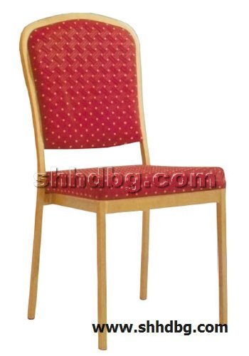 点击查看商品:餐桌椅