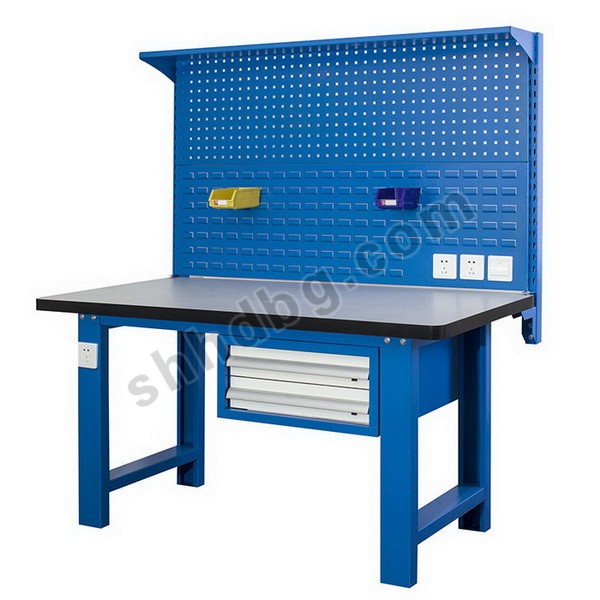 点击查看商品:防静电工作台